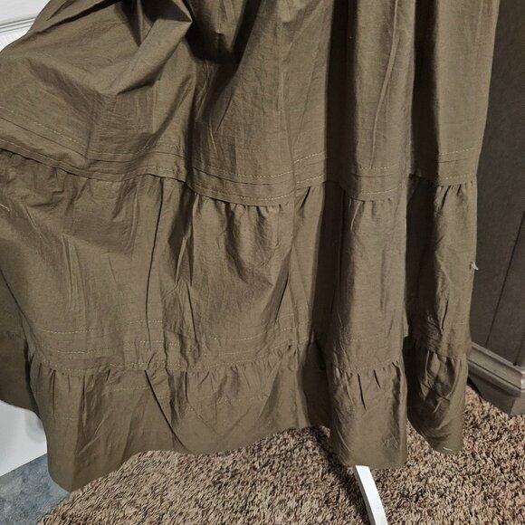 T Tahari Women's Dress Olive Size 2XL - Picture 3 of 12